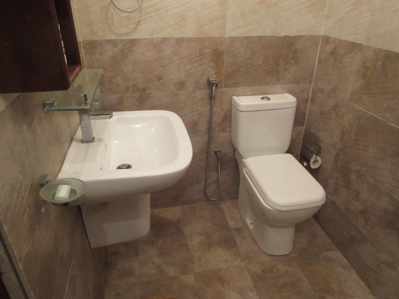 So What Boutique Hotel Негомбо Екстер'єр фото