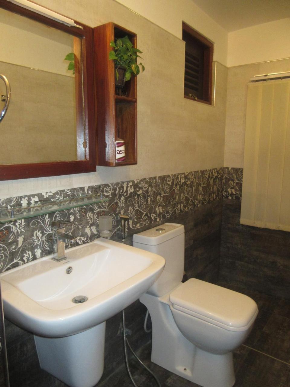 So What Boutique Hotel Негомбо Екстер'єр фото